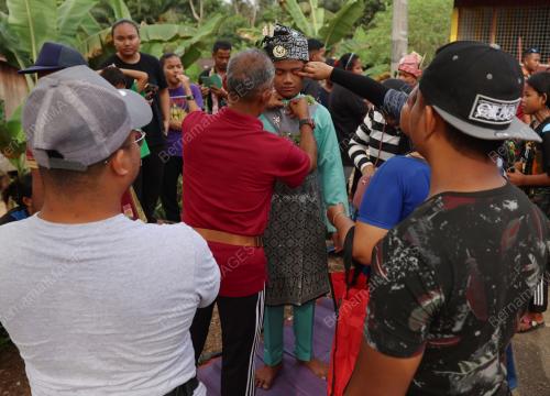 BERSUNAT SUKU KAUM JAHUT