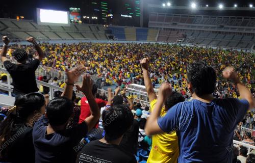 PH09_01112014_BOLA