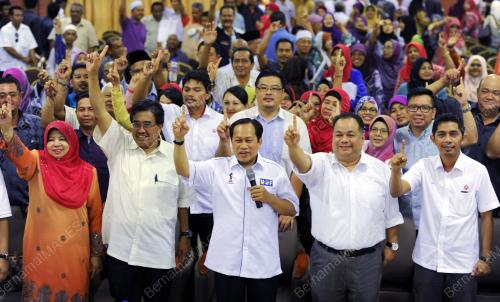 PH09_02032015_AHMAD_MASLAN