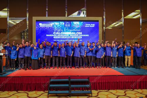 DATUK SERI ISMAIL SABRI YAAKOB