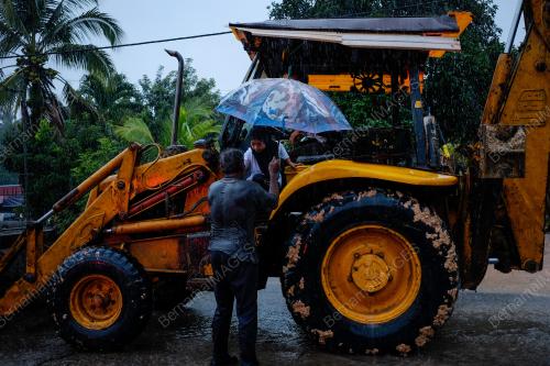 TINJAUAN BANJIR DAN HUJAN LEBAT