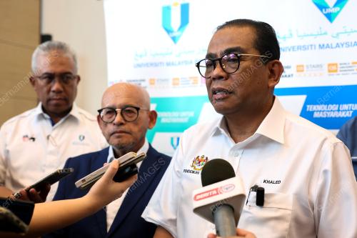 DATUK SERI MOHAMED KHALED NORDIN