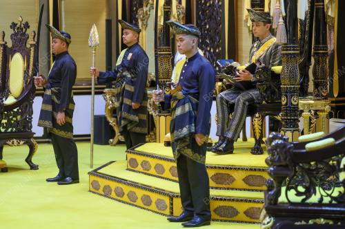 TENGKU HASSANAL IBRAHIM ALAM SHAH AL SULTAN ABDULLAH