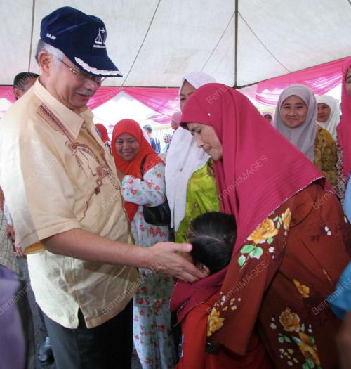 MOHD BAJIB TUN ABDUL RAZAK