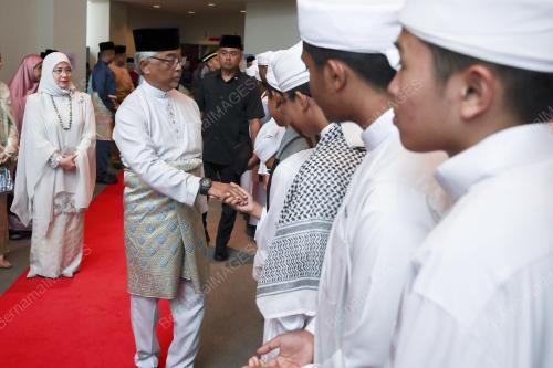 AL-SULTAN ABDULLAH RI'AYATUDDIN AL-MUSTAFA BILLAH SHAH