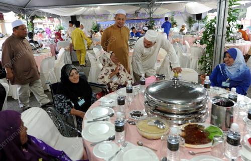 PH09_08072014_RAMADAN
