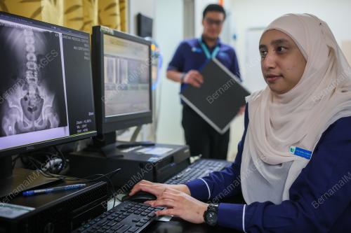 HARI RADIOGRAFI SEDUNIA