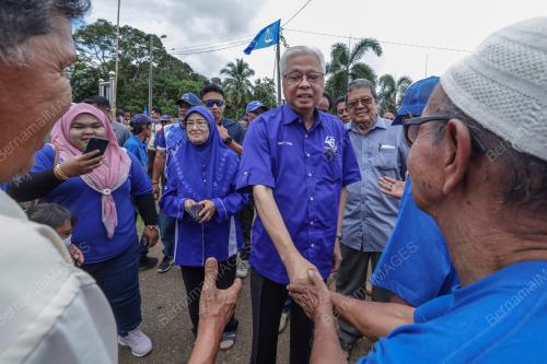 DATUK SERI ISMAIL SABRI YAAKOB