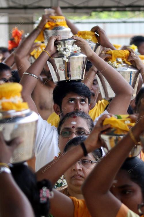 PH09_09022017_THAIPUSAM
