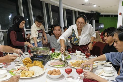 MAKAN BESAR TAHUN BARU CINA