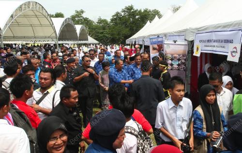 MUHYIDDIN YASSIN
