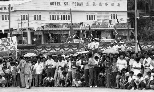 PERASMIAN BANDAR BARU JERANTUT
