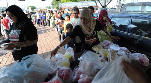 PH09_10062016_RAMADAN