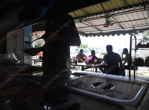 PH09_10082021_MAKAN_KEDAI_PERTAMA