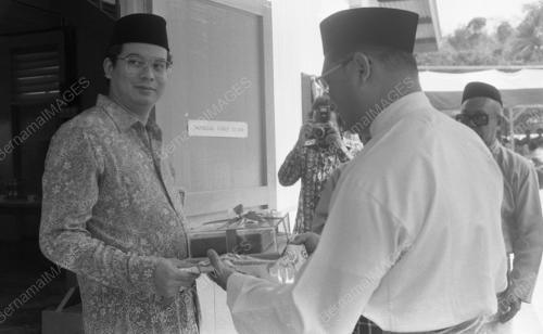 PH09_12032015_BALAI_ISLAM