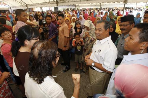 TAN SRI MUHYIDDIN YASSIN