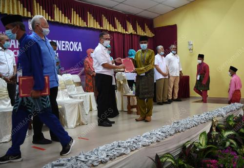 DATUK SERI WAN ROSDY WAN ISMAIL