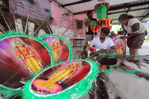 PH09_16012014_THAIPUSAM