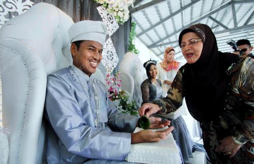 MOHD SHAHRIZAN MOHD SALLEH