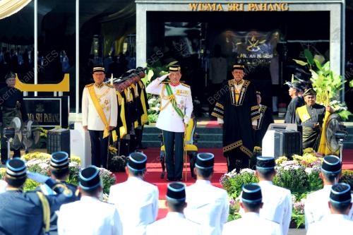PH09_18052015_SIDANG_DUN