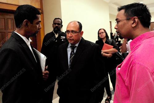 PH09_18122012_MAHKAMAH