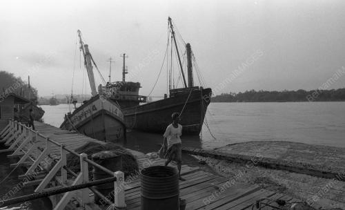 PH09_19012015_BOT_THAILAND