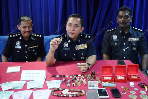 PH09_20062019_POLIS