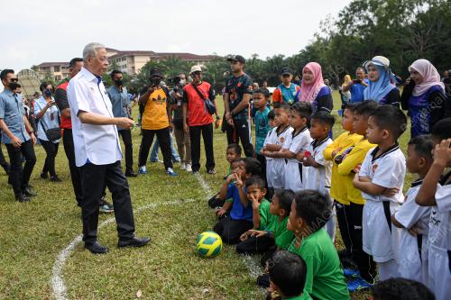 DATUK SERI ISMAIL SABRI YAAKOB