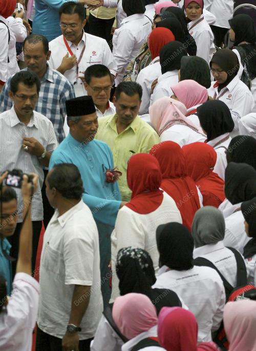 MUHYIDDIN YASSIN