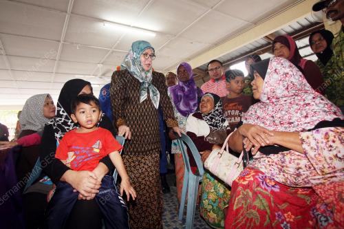 PH09_22012017_TUNKUAZIZAH