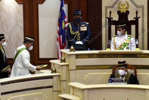 TENGKU HASSANAL IBRAHIM ALAM SHAH AL-SULTAN ABDULLAH
