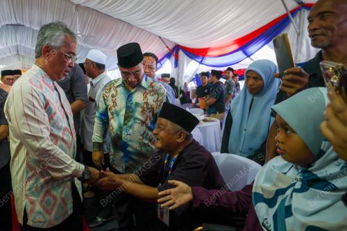 AL-SULTAN ABDULLAH RI'AYATUDDIN AL-MUSTAFA BILLAH SHAH