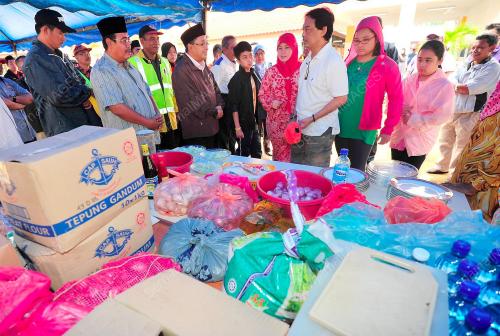 PH09_25122012_BANJIR