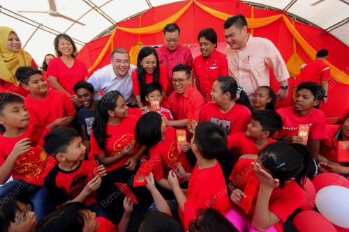 PH09_28022018_CNY