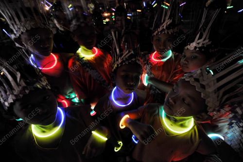 PH09_28032015_EARTH_HOUR