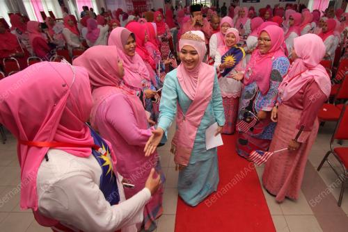 PH09_28082016_PUTERI
