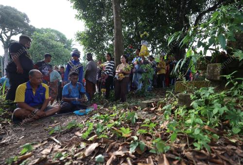 BERSUNAT SUKU KAUM JAHUT