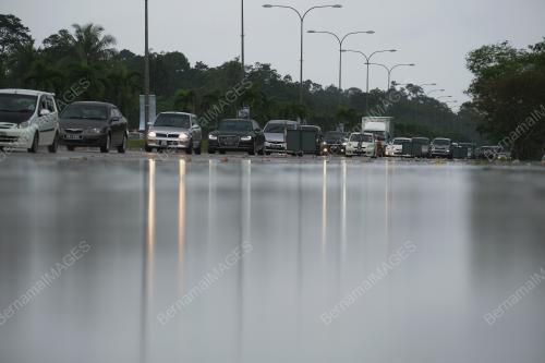 PH10_01012018_BANJIR
