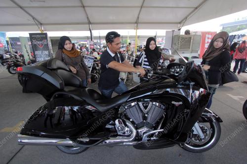 PH10_02052014_BIKE
