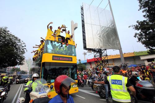 PH10_03112014_PIALA