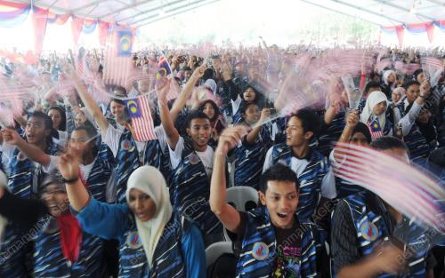 PH10_04022012_PM_PLKN