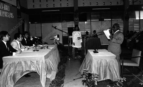PH10_05022015_ANGKAT_SUMPAH