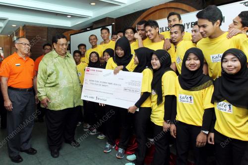 PH10_05032014_FUTSAL