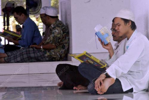 BACA AL-QURAN