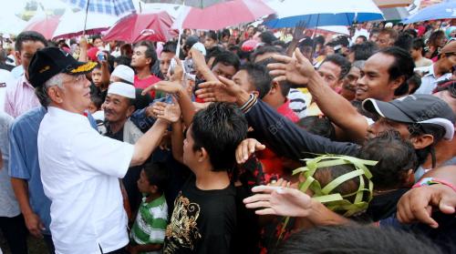 PH10_06052012_NAJIB