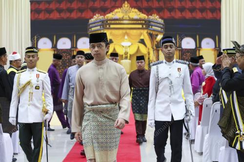 TENGKU HASSANAL IBRAHIM ALAM SHAH