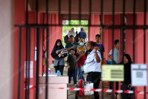 SEKOLAH TUTUP