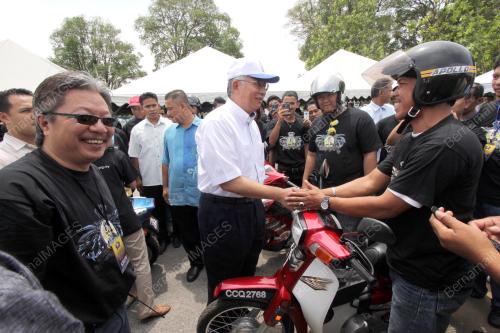 DATUK SERI MOHD NAJIB TUN RAZAK