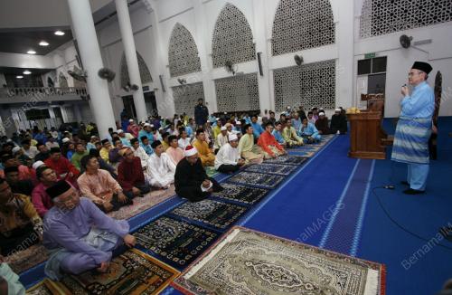 ABDULLAH AHMAD BADAWI