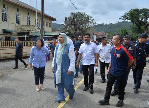 ZURAIDA KAMARUDDIN